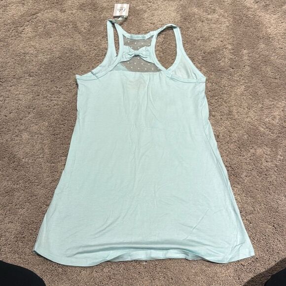 Victoria Secret “I Do” collection tank something blue!
Rhinestone taken size m - Picture 3 of 5